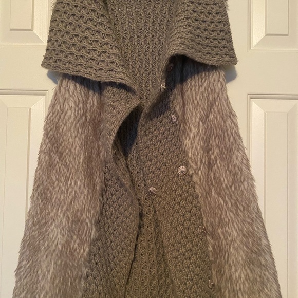 Vintage America Gray Knit Vest - Picture 2 of 7